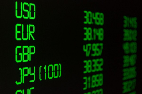 foreign exchange market updates